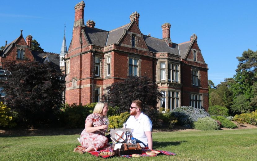 Picnic at Rockliffe Hall